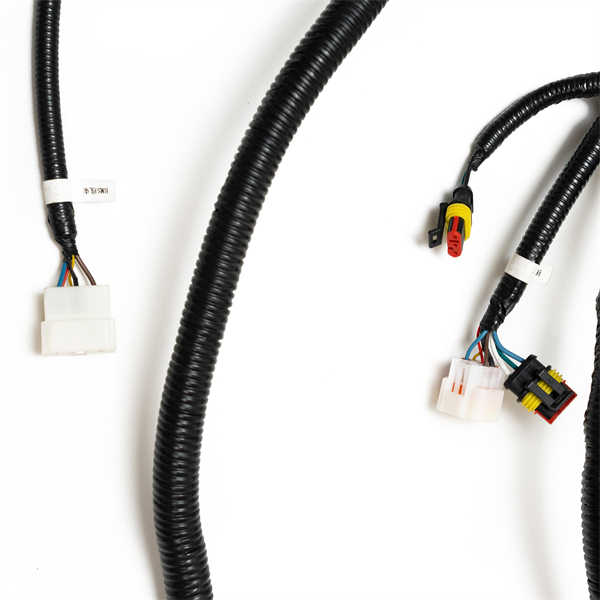 Elektronick&yacute; kabelov&yacute; svazek Kabel předn&iacute;ho radaru Kabelov&yacute; svazek předn&iacute;ch dveř&iacute; Elektronick&yacute; kabel