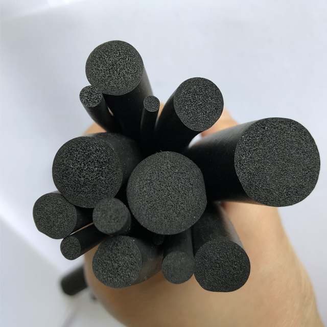 OEM ODM EPDM Rubber Extrusions Pasgemaakte vorm vir motor