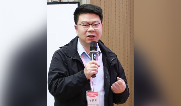 Can Xin Zhang (General Manager for Tianjin/Chongqing/Wuhan Plants)