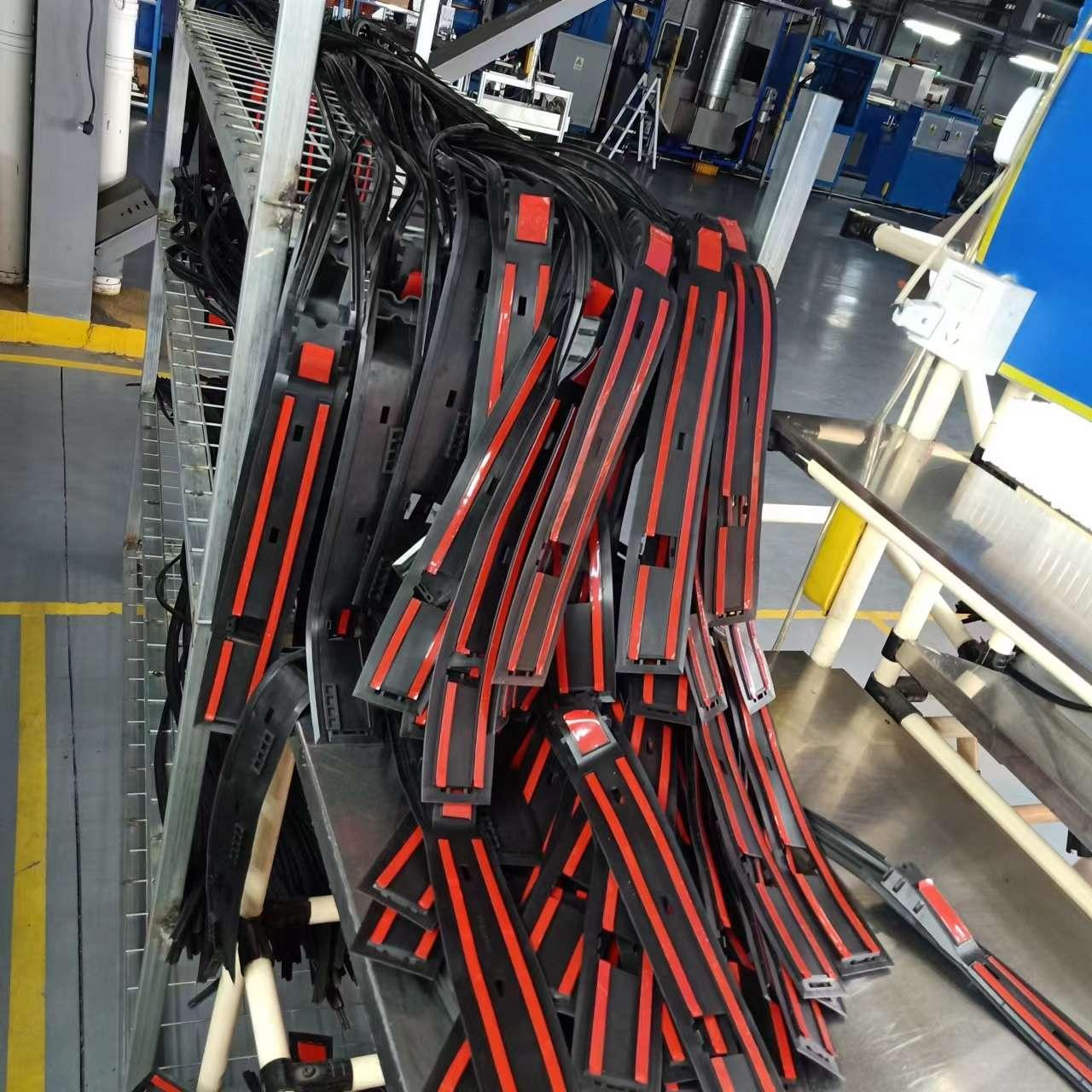 Tesnilni sistemi sončne strehe Optimalna zaščita in vzdržljivost